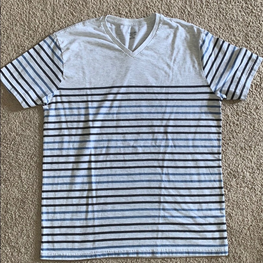 Mossimo men’s medium T-shirt